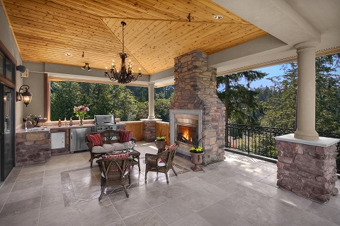 Custom outdoor living space